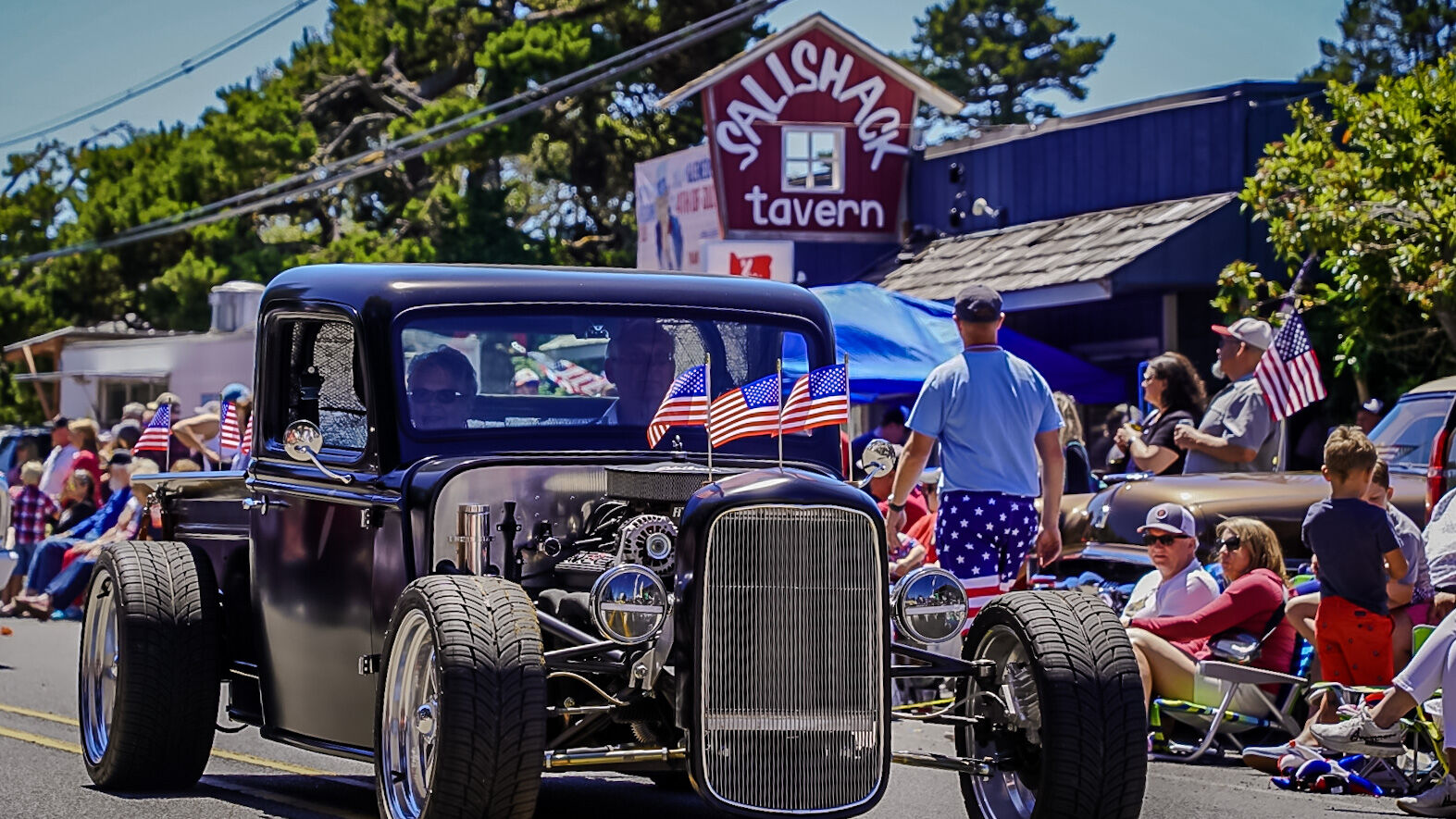 Parade gallery thumbnail 23